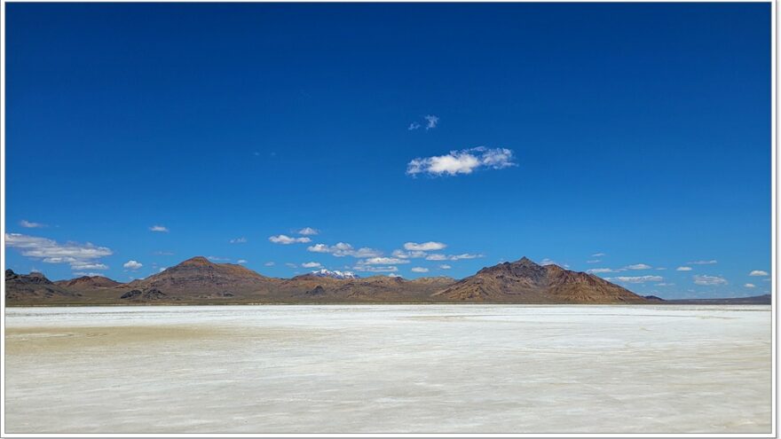 Bonneville Salt Flats, Utah, USA