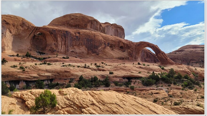 Corona Arch, Moab, Utah, USA