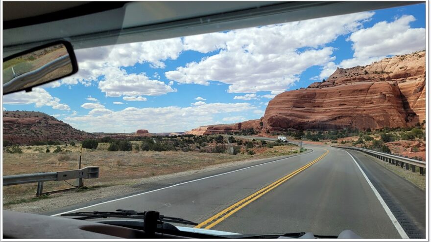 Corona Arch, Moab, Utah, USA