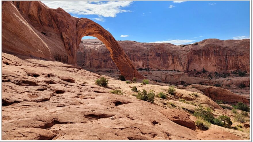 Corona Arch, Moab, Utah, USA