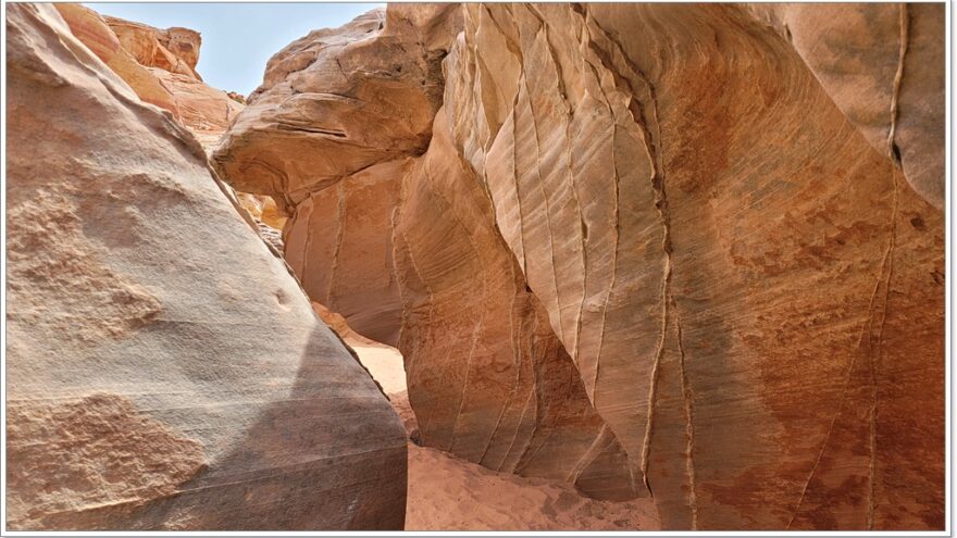 Valley of Fire, The Wave, Nevada, USA