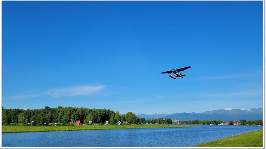 Lake Hood Seaplane Base - Anchorage - Alaska - Airplane