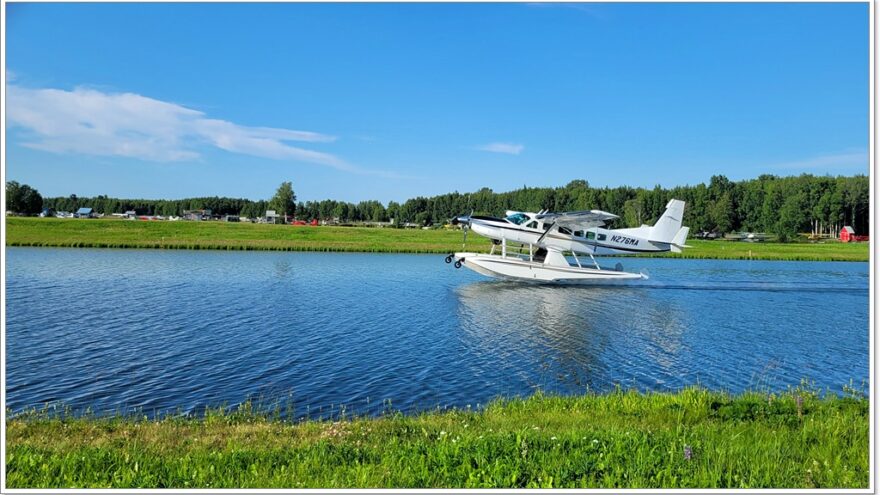 Lake Hood Seaplane Base - Anchorage - Alaska - Airplane