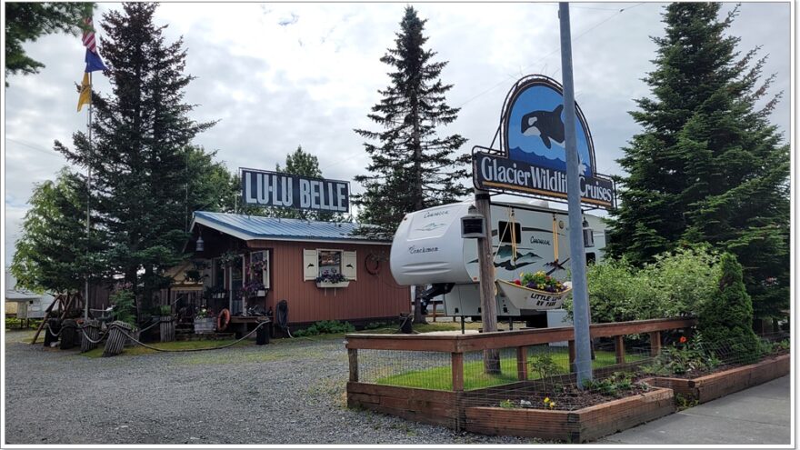 Lu-Lu Belle - Glacier Wildlife Cruises - Valdez - Alaska - USA