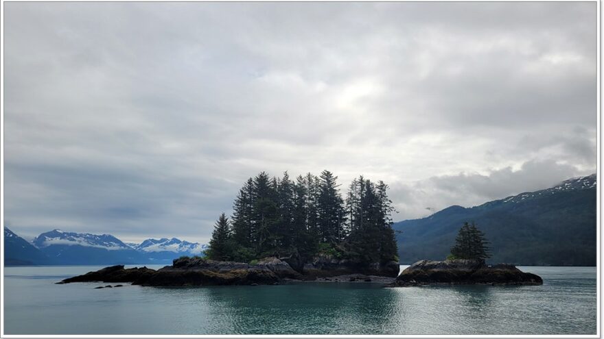 Lu-Lu Belle - Glacier Wildlife Cruises - Valdez - Alaska - USA