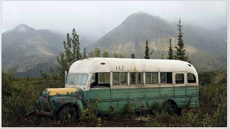 Magic Bus - Healy - Alaska - USA