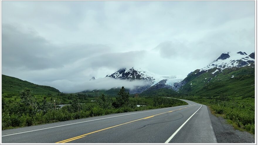 Richardson Highway - Valdez - Alaska - USA