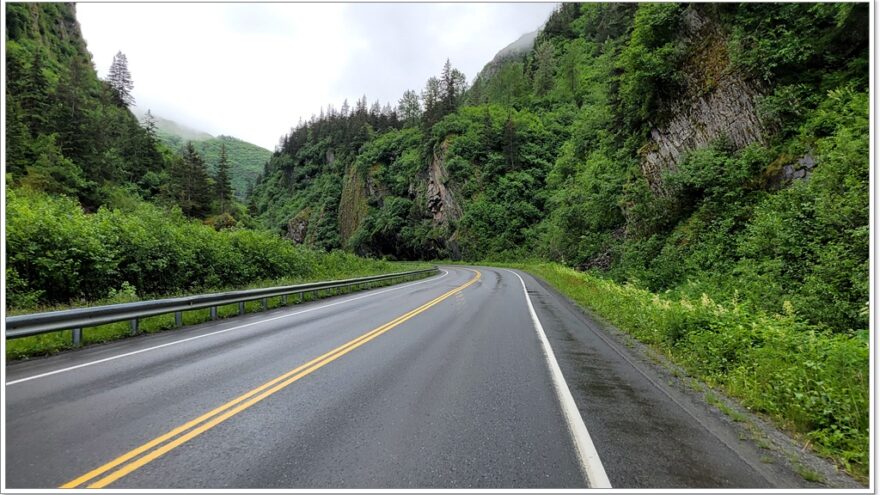 Richardson Highway - Valdez - Alaska - USA