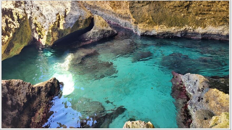 Bushiribana Gold Mine - Pool Cave - Natural Bridge - Aruba - Karibik