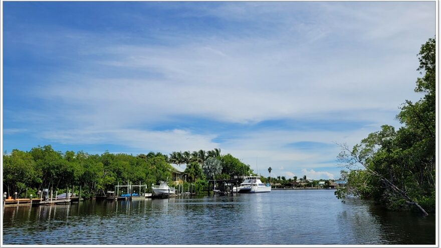 Everglades - Everglade City - Airboottour - Boardwalk - Florida