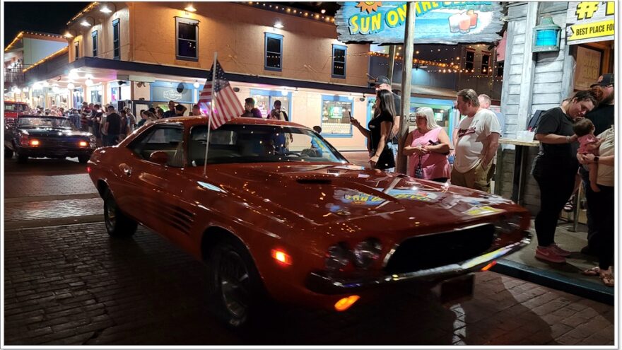 Florida - Disney Boardwalk - Old Town Kissimmee - Carshow